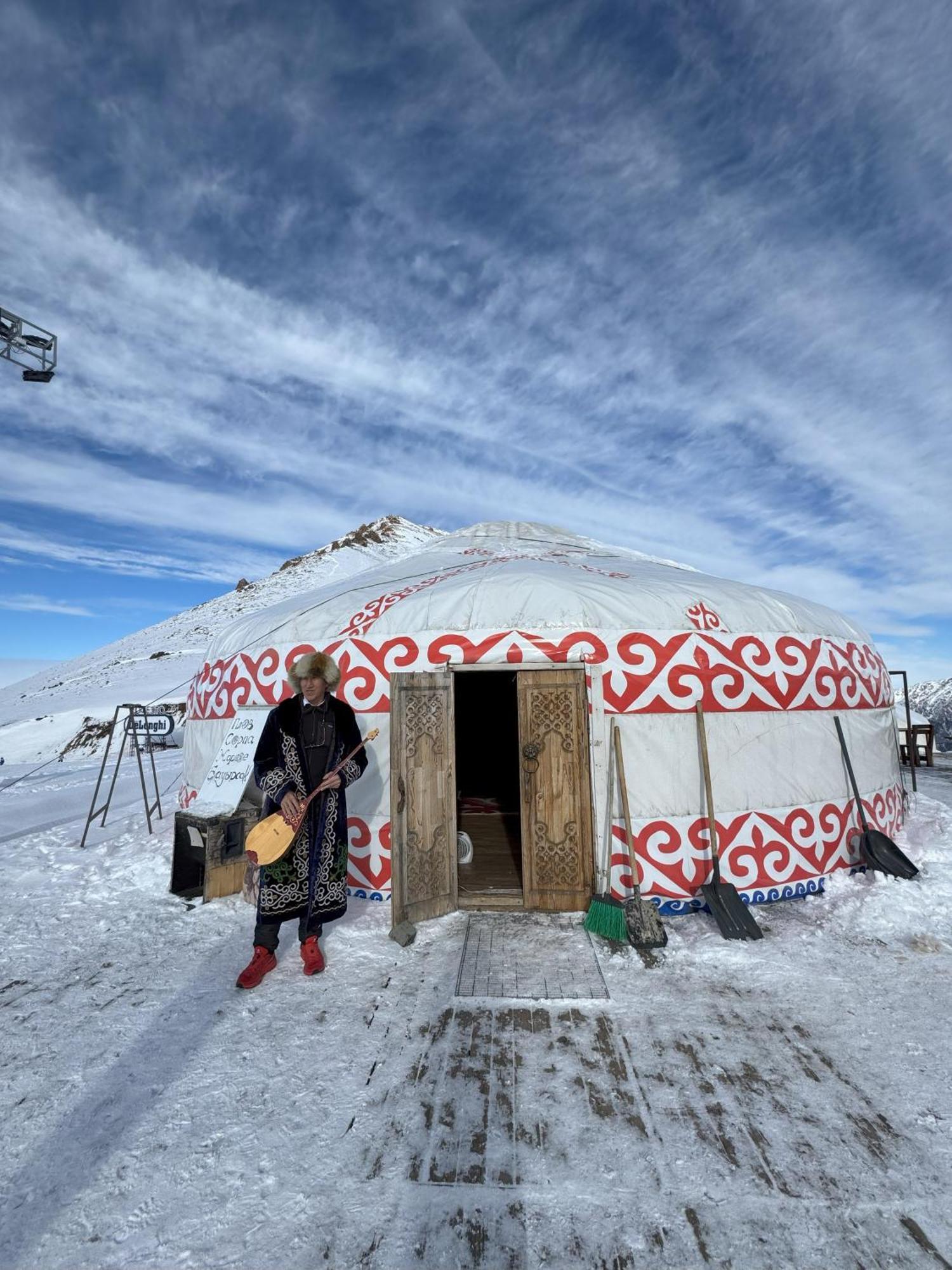 Yurta Base Camp, Shymbulak Mountain Resort Besqaynar Εξωτερικό φωτογραφία